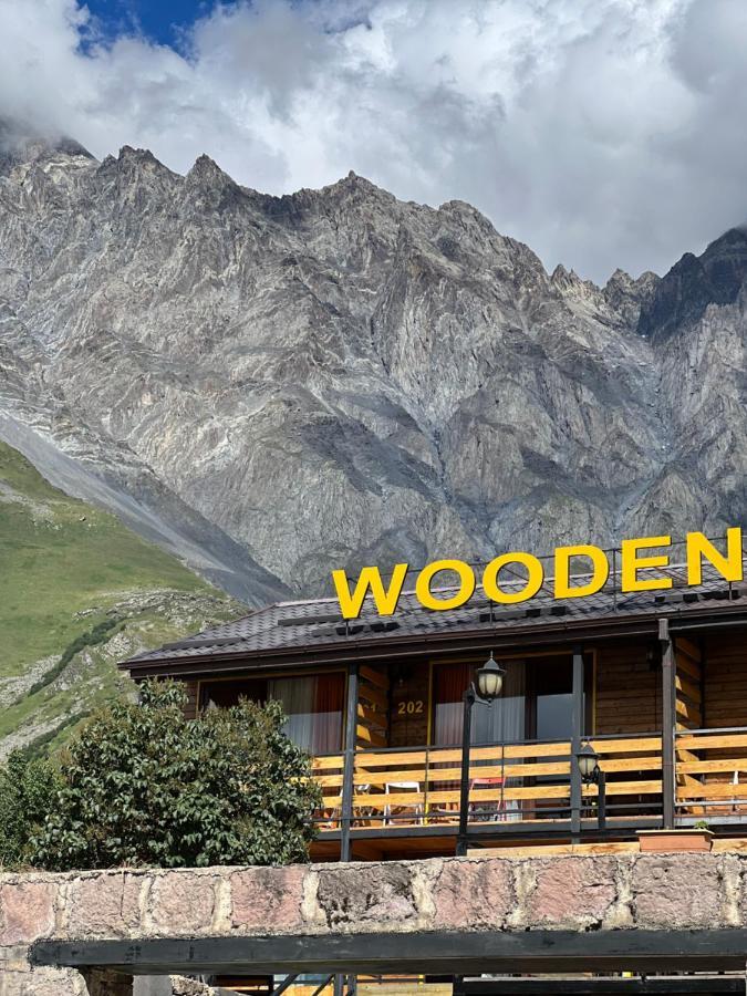 Wooden Hotel Kazbegi Exteriör bild