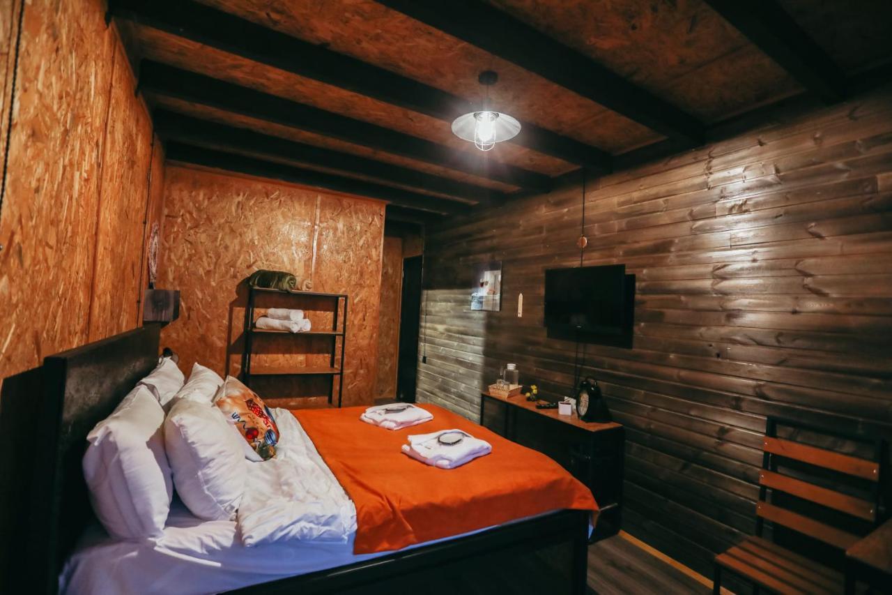 Wooden Hotel Kazbegi Exteriör bild